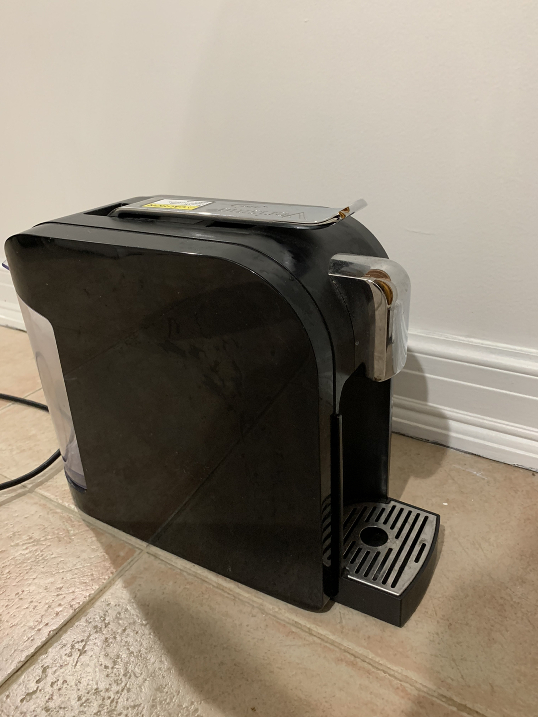 Starbucks Verismo coffee maker - photo 2