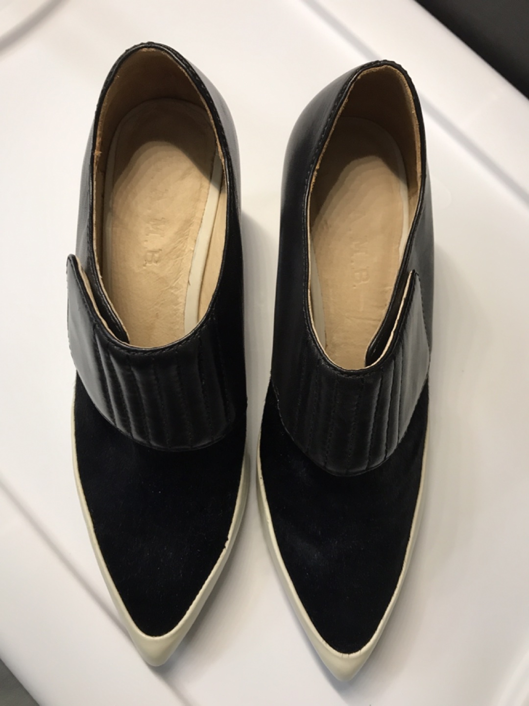 l.A.M.B Gwen Stefani limited edition shoes, 6M image indicator(6)