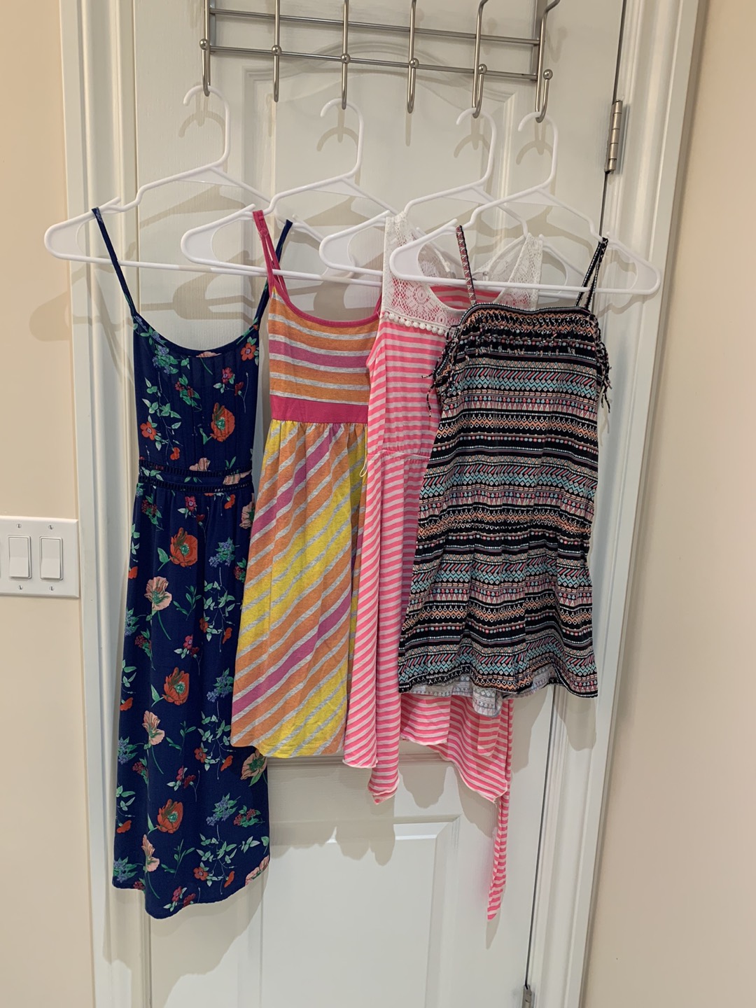 Girl summer clothing lot size 10/12 Lot B  thumbnail