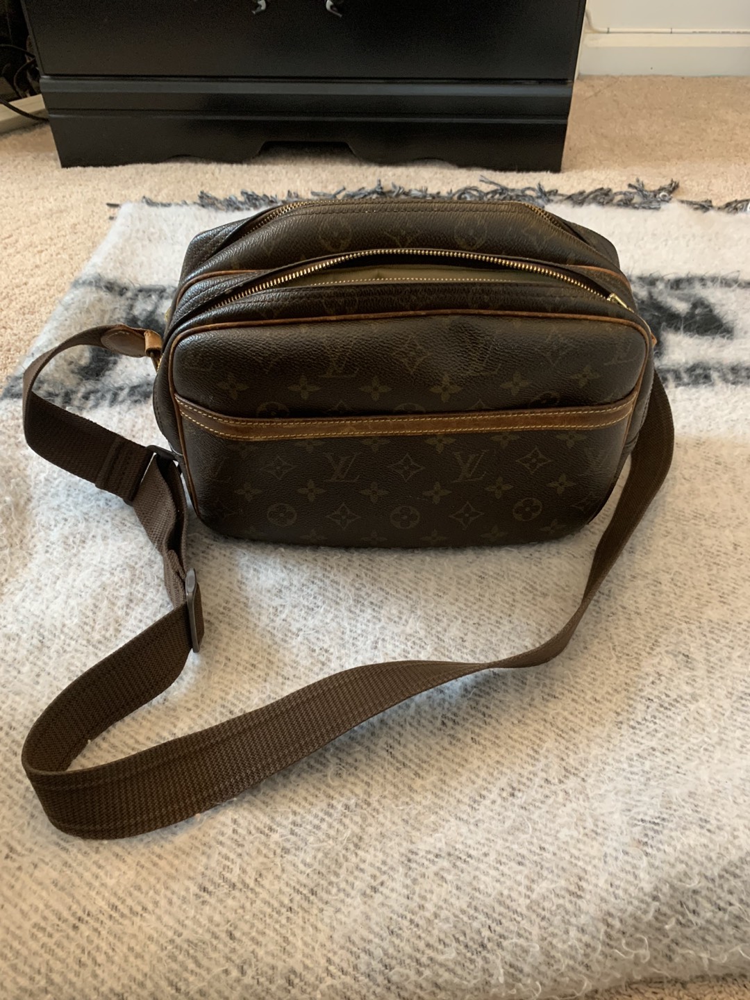 Louis Vuitton cross bag - photo 2