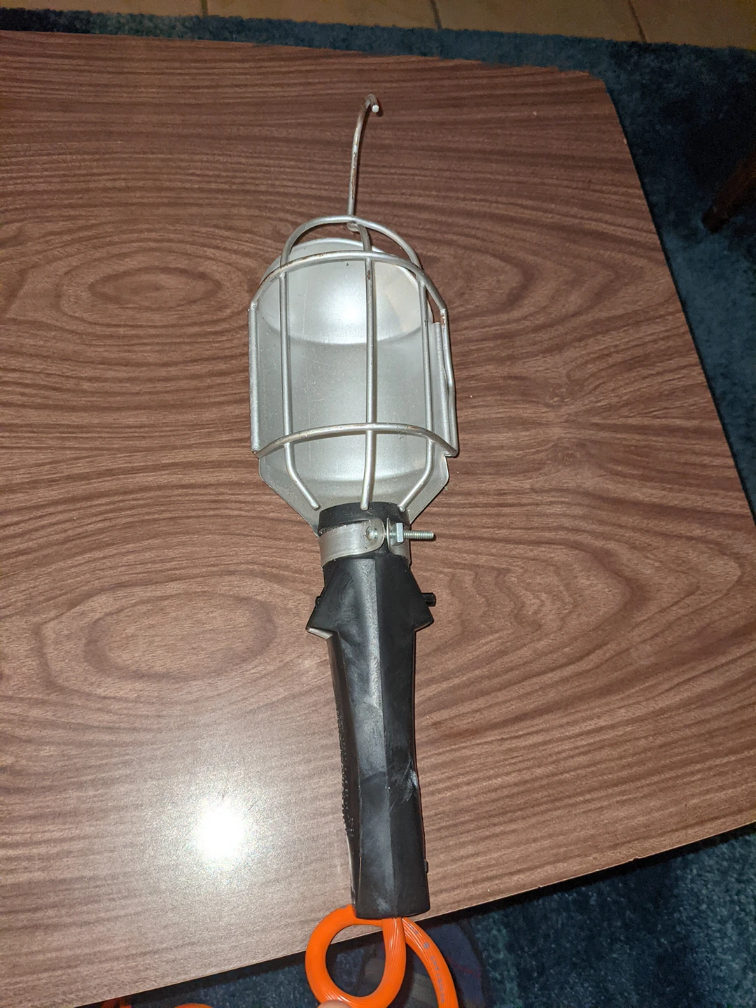 Noma Hanging Work Light w/ 6m Cable thumbnail