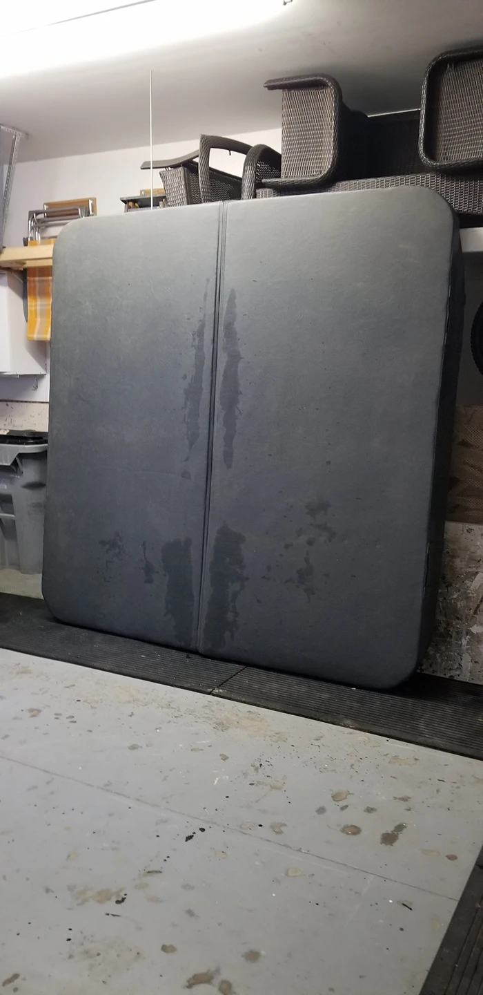 Hot tub cover