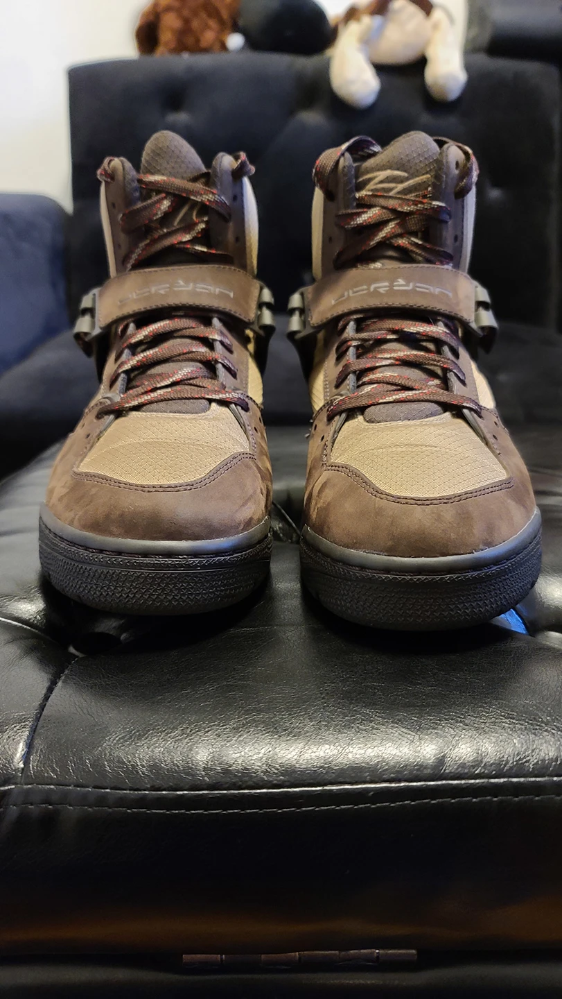 Jordan Flight 45's Velvet Brown