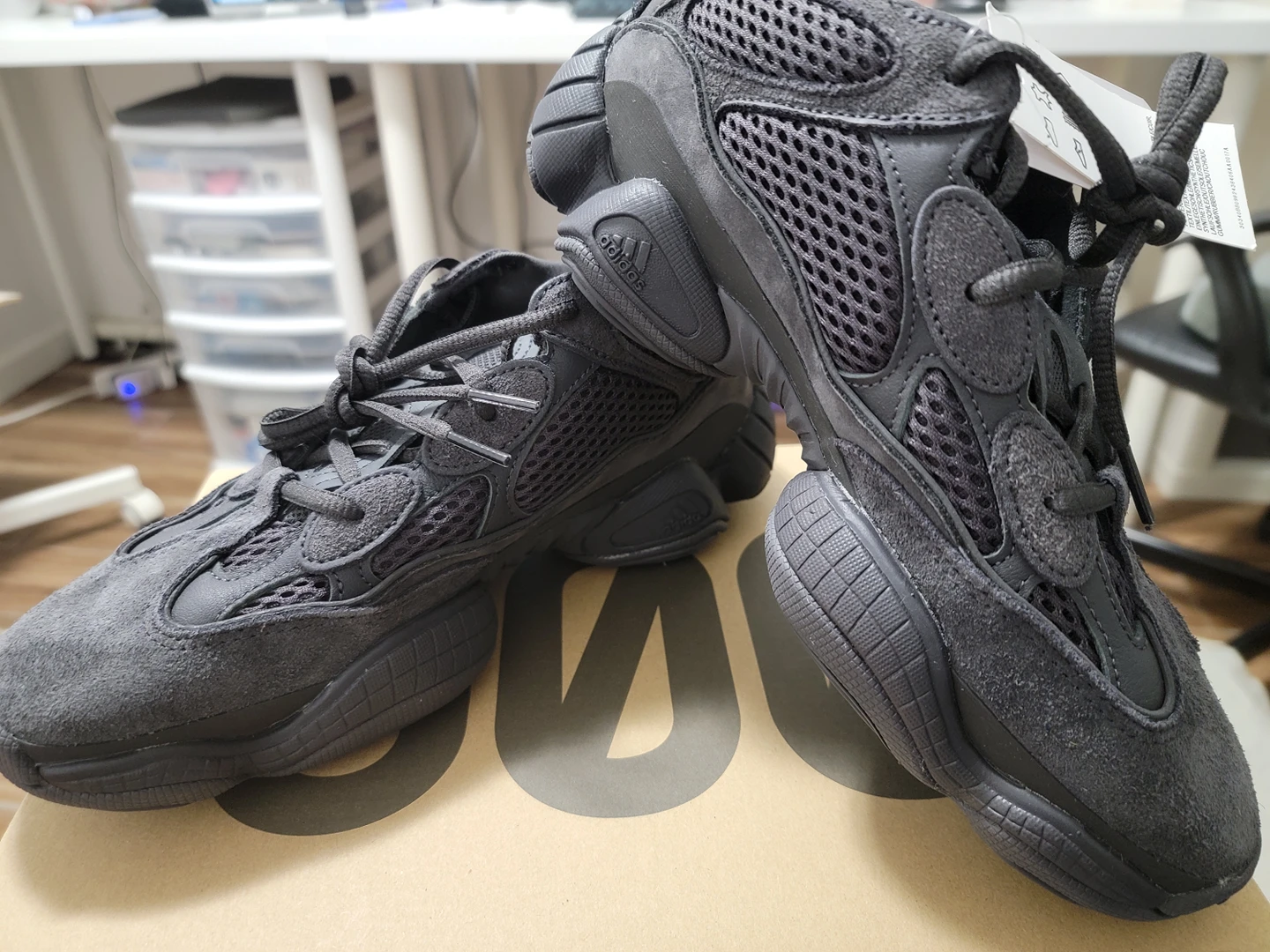 Yeezy 500 Utility Black Size 7 ****NWT**** thumbnail