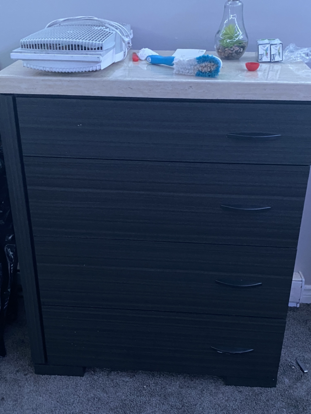 DRESSER