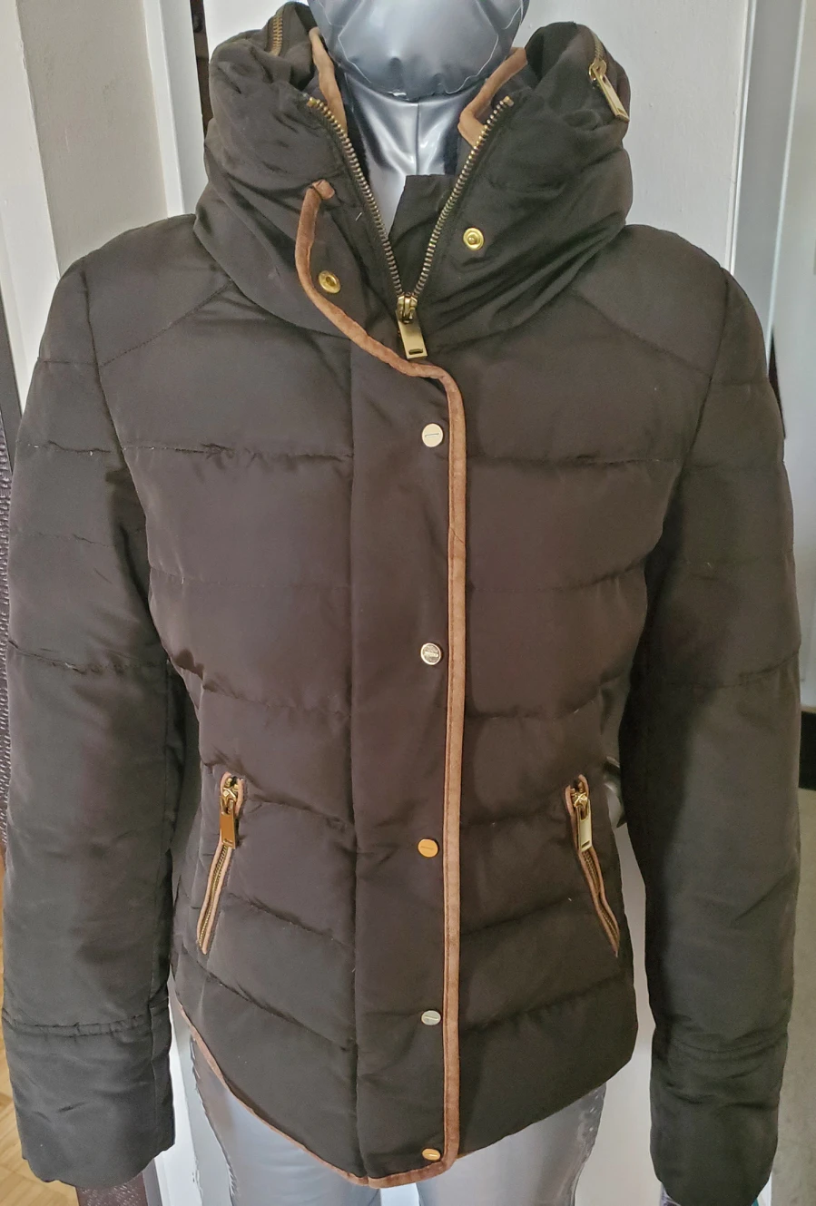 Zara Short Down Women Winter Jacket thumbnail