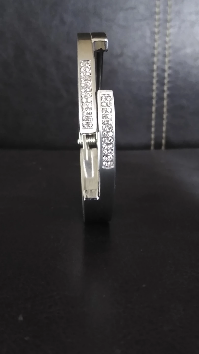 bangle NEW (SOLD in another app) image indicator(4)