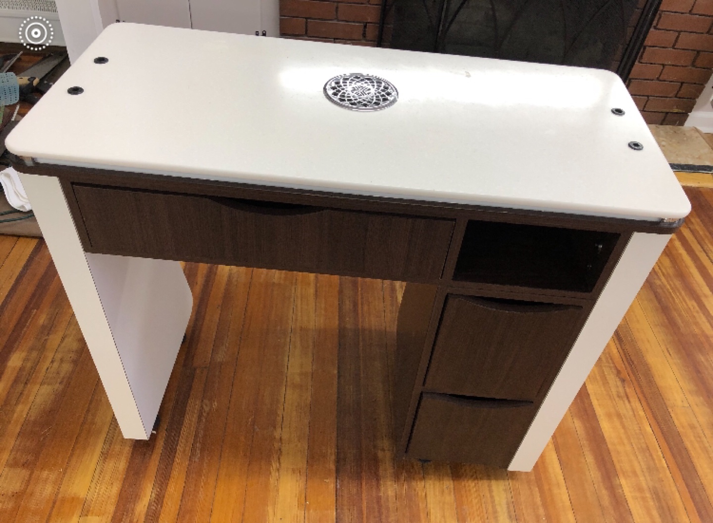 Brand new Manicure desk for free - photo 2