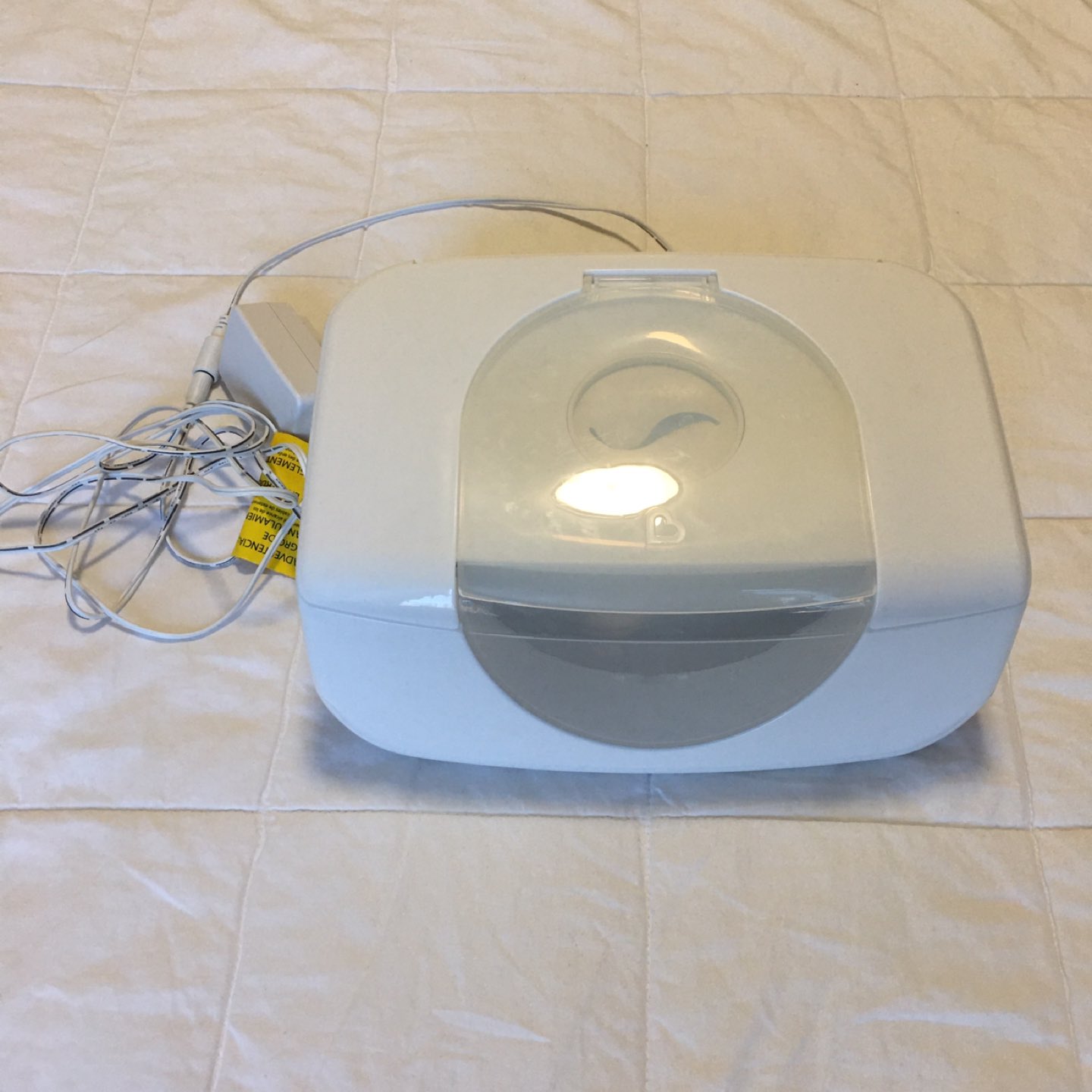 Munchkin wiper warmer with light