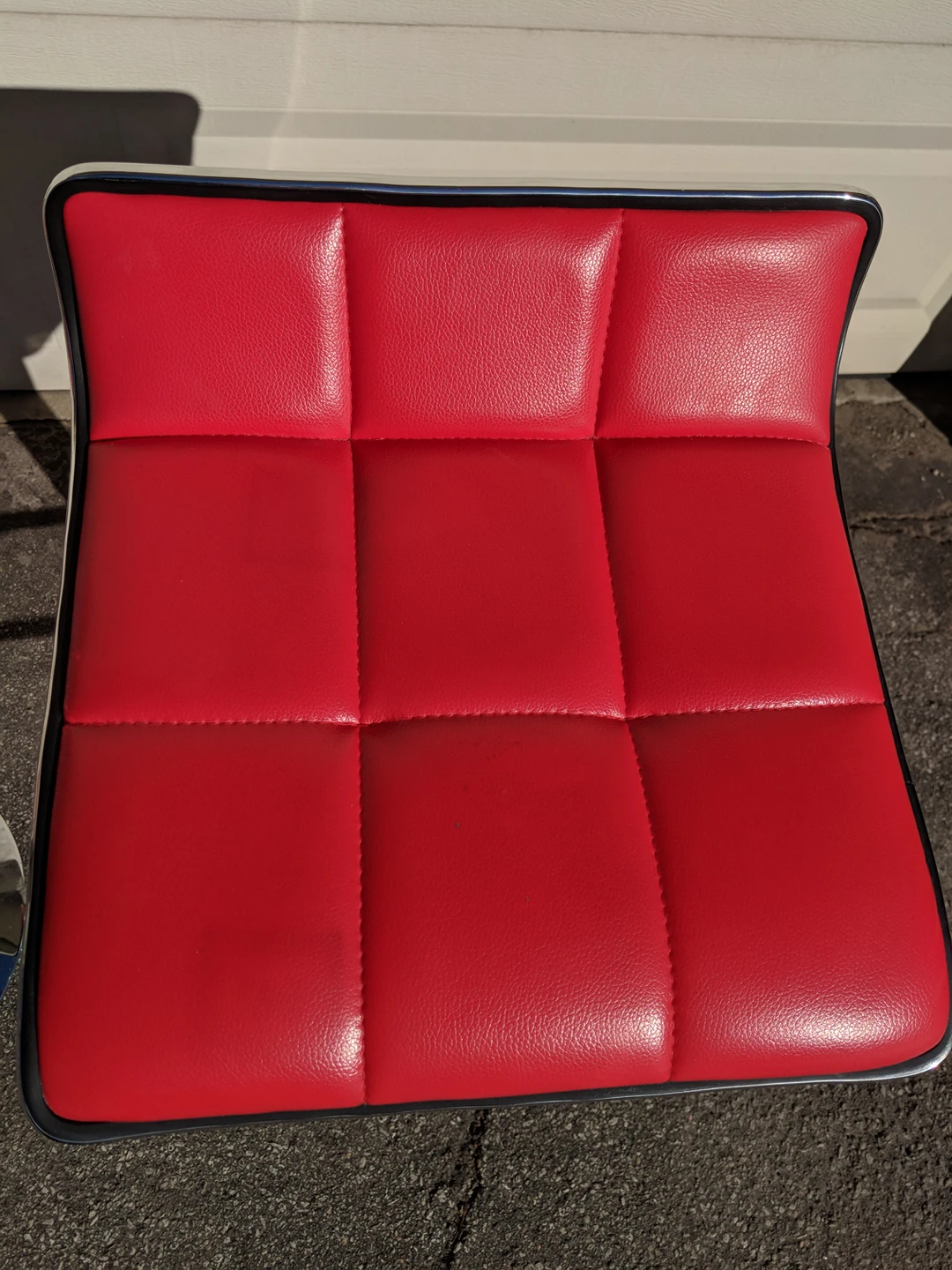 Pair of faux leather red bar stools - photo 3
