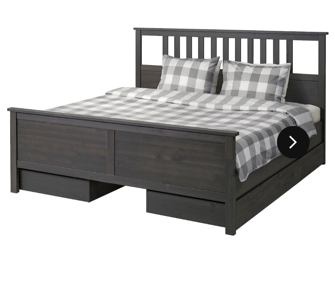 King size bed and night stand - photo 4