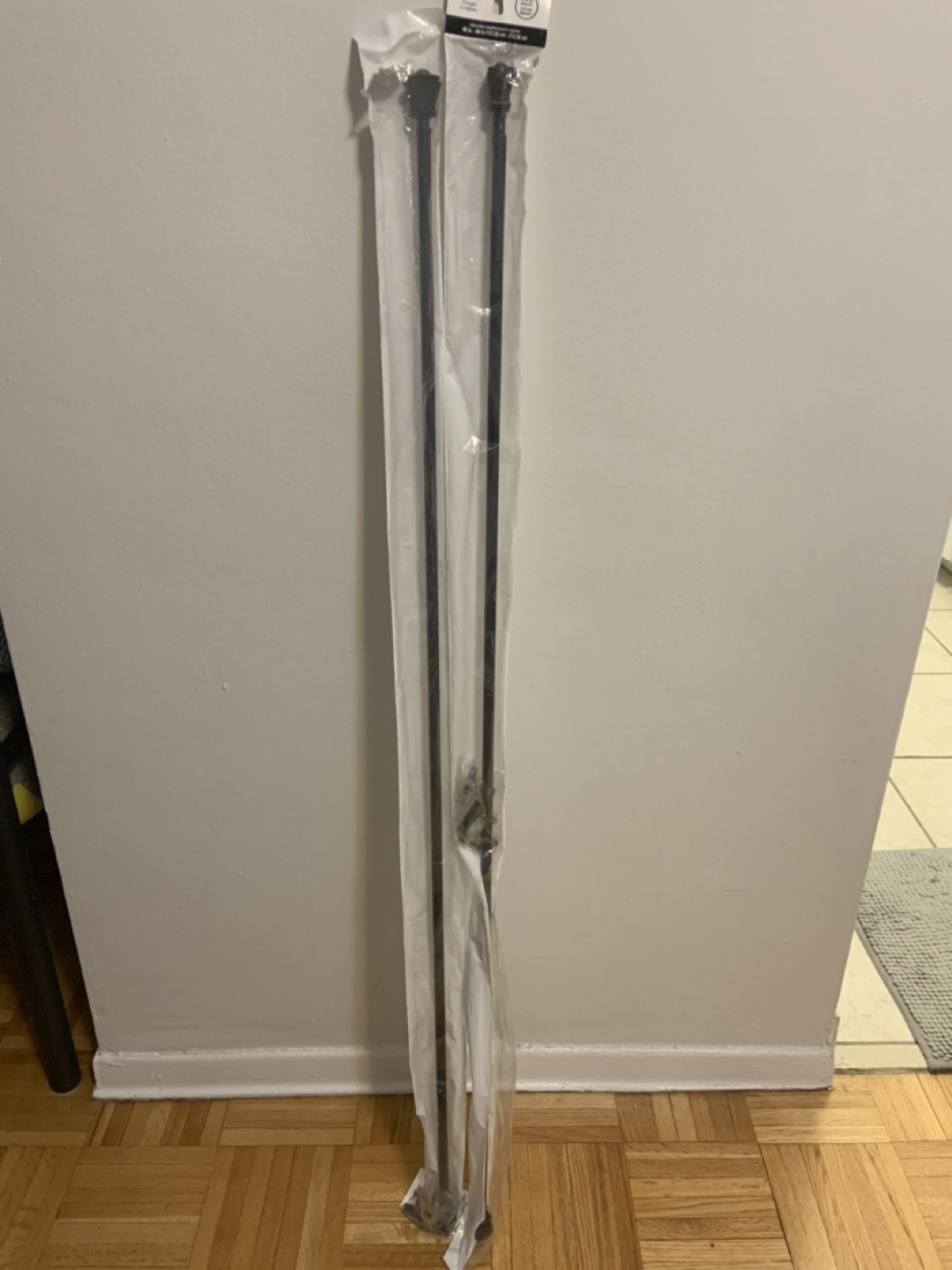 Set of 2 curtain rod