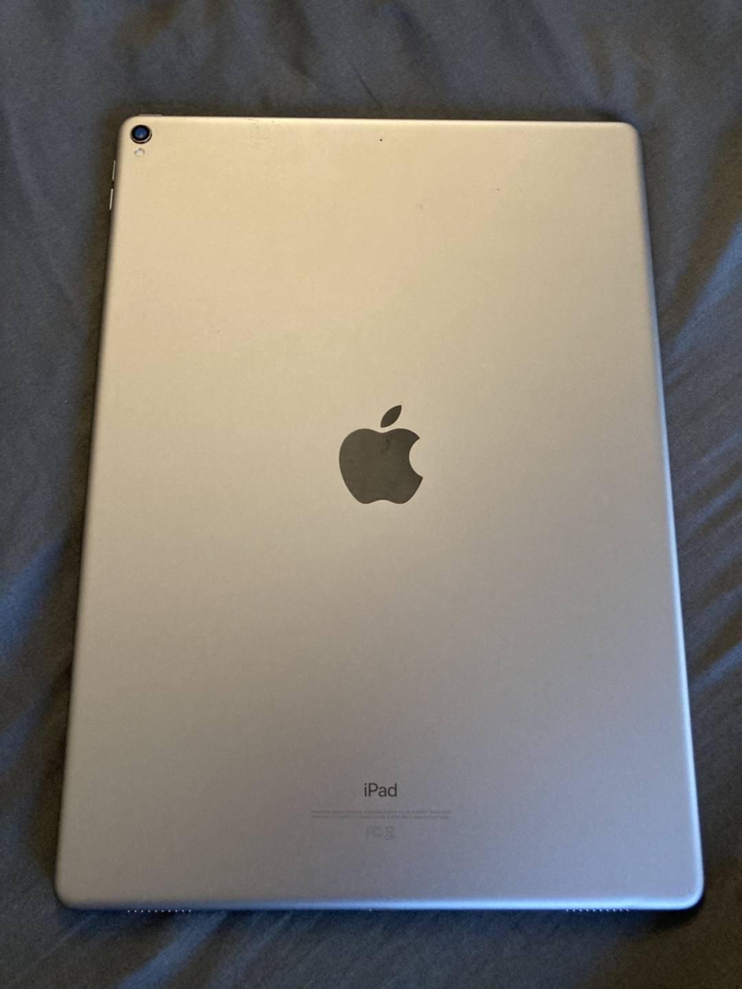 IPad Pro 12.9 inch 64 gb 2nd gen - photo 2