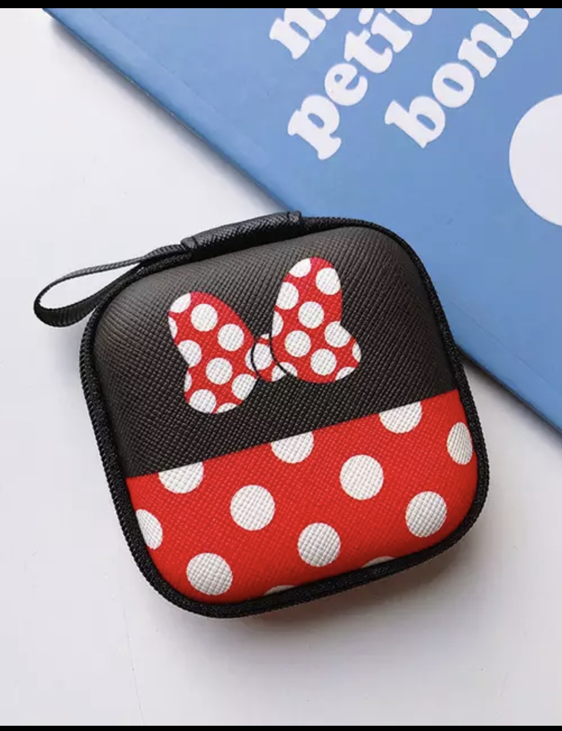 Mini mouse hard case for earphones  thumbnail
