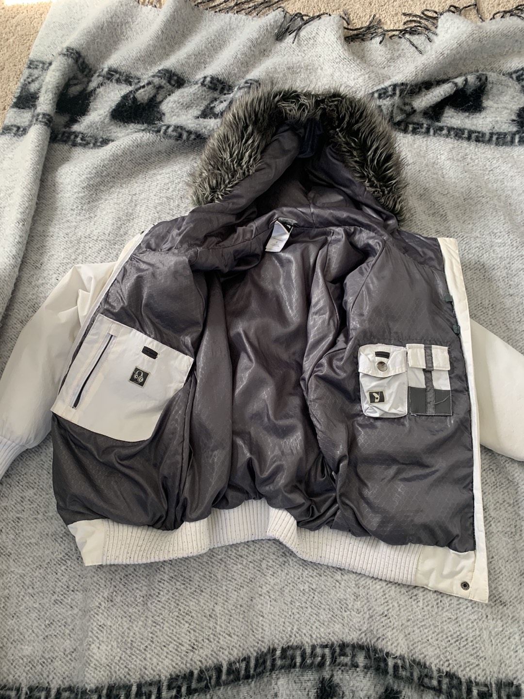 North face coat small - photo 3
