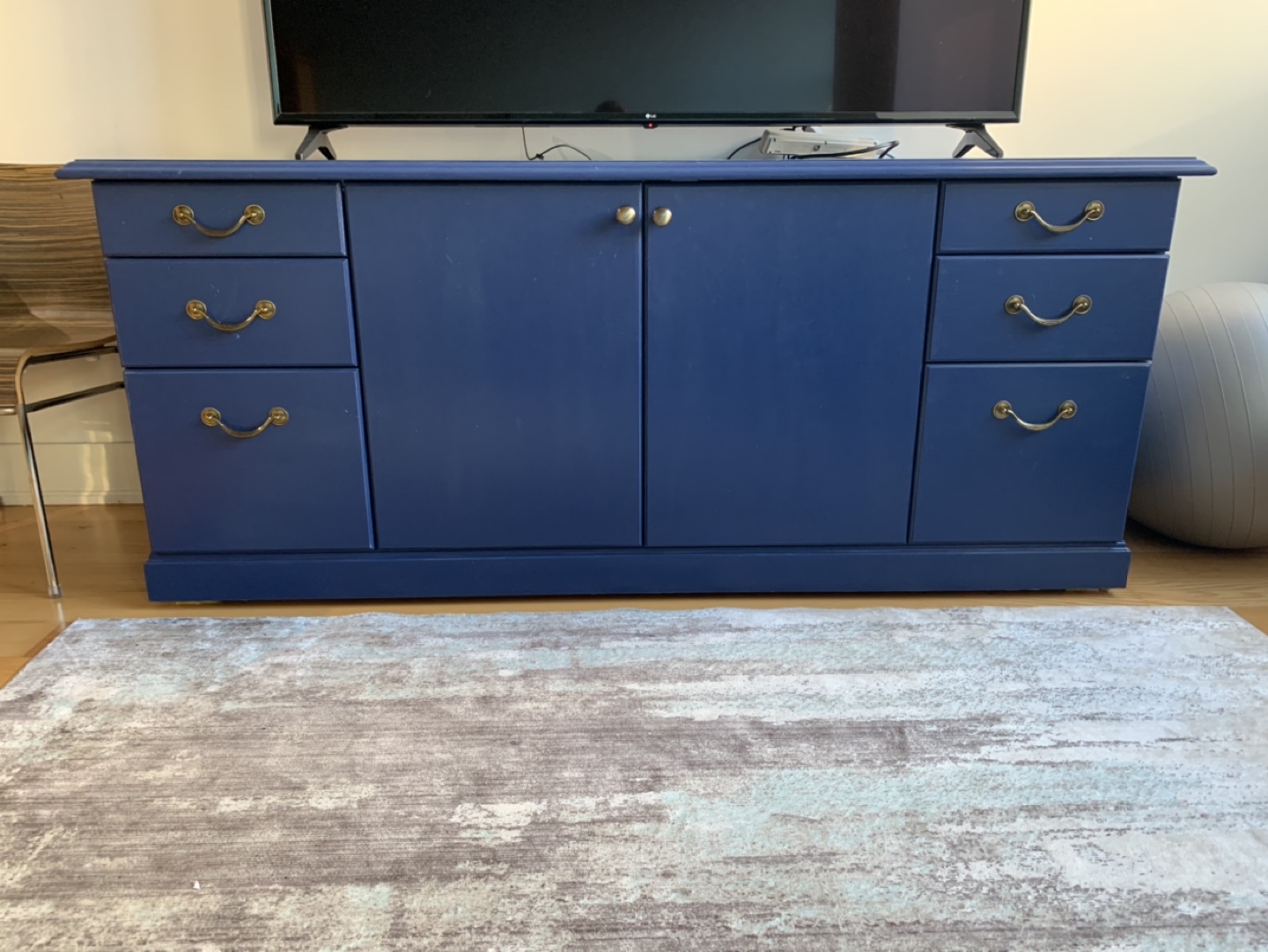 Entertainment unit-Toronto