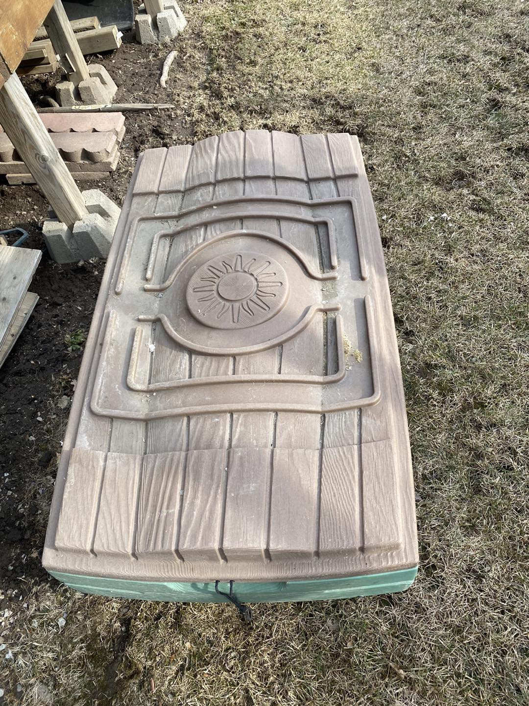 Sand box