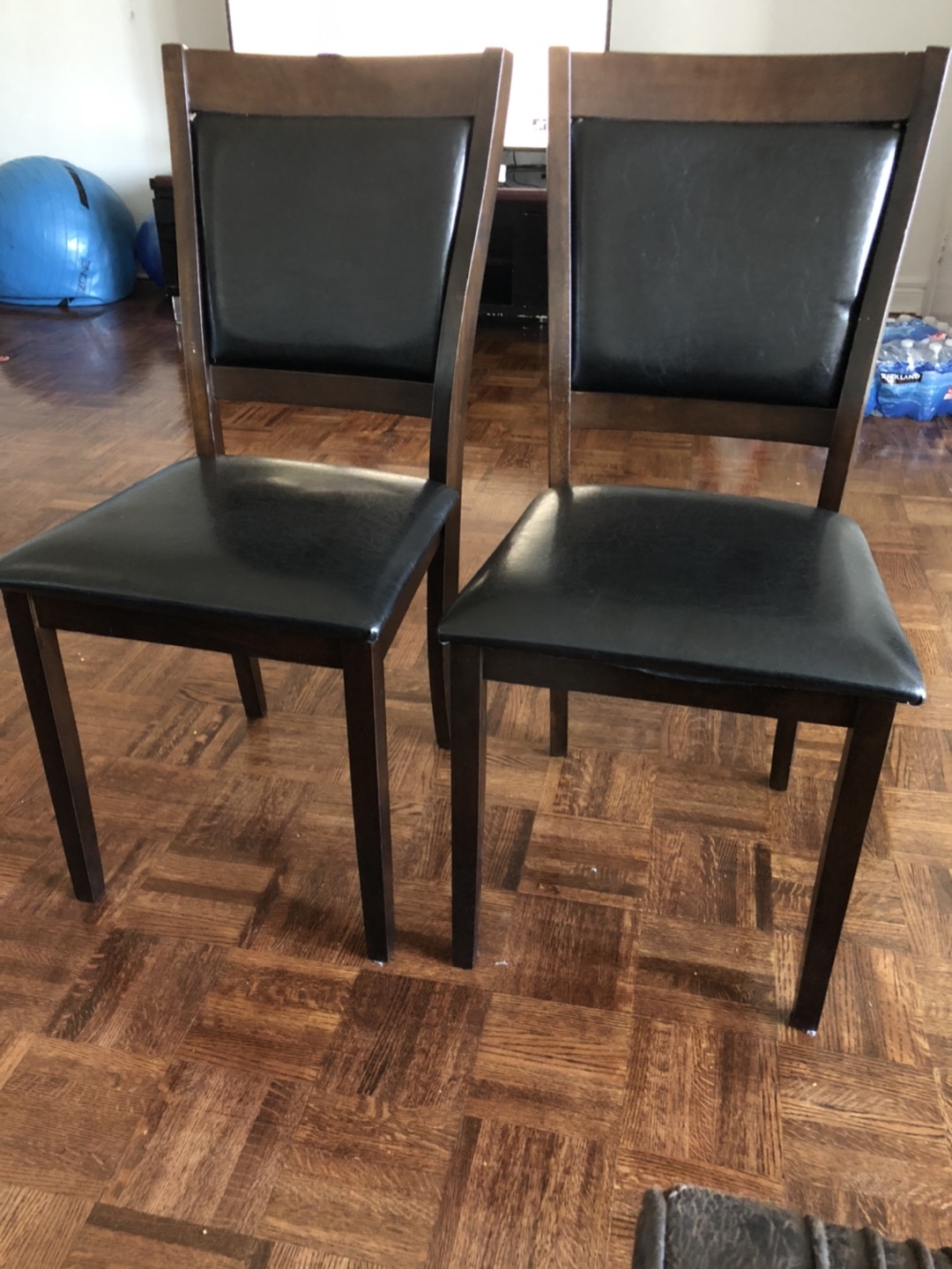 2 Chairs - photo 2