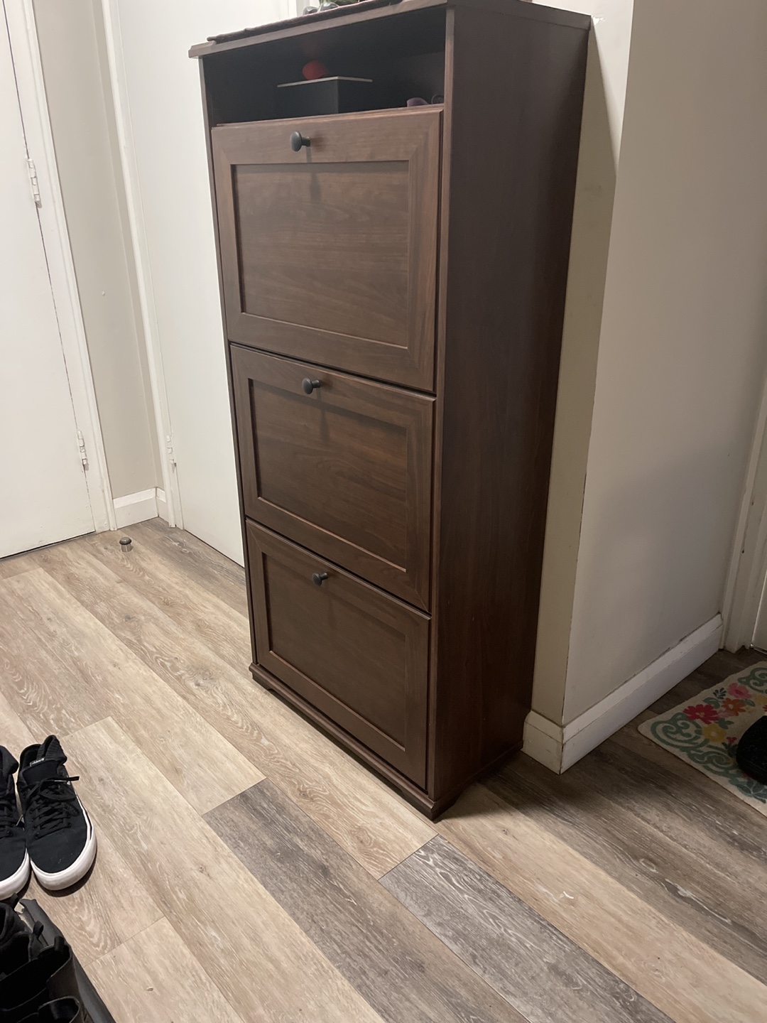 Shoe rack