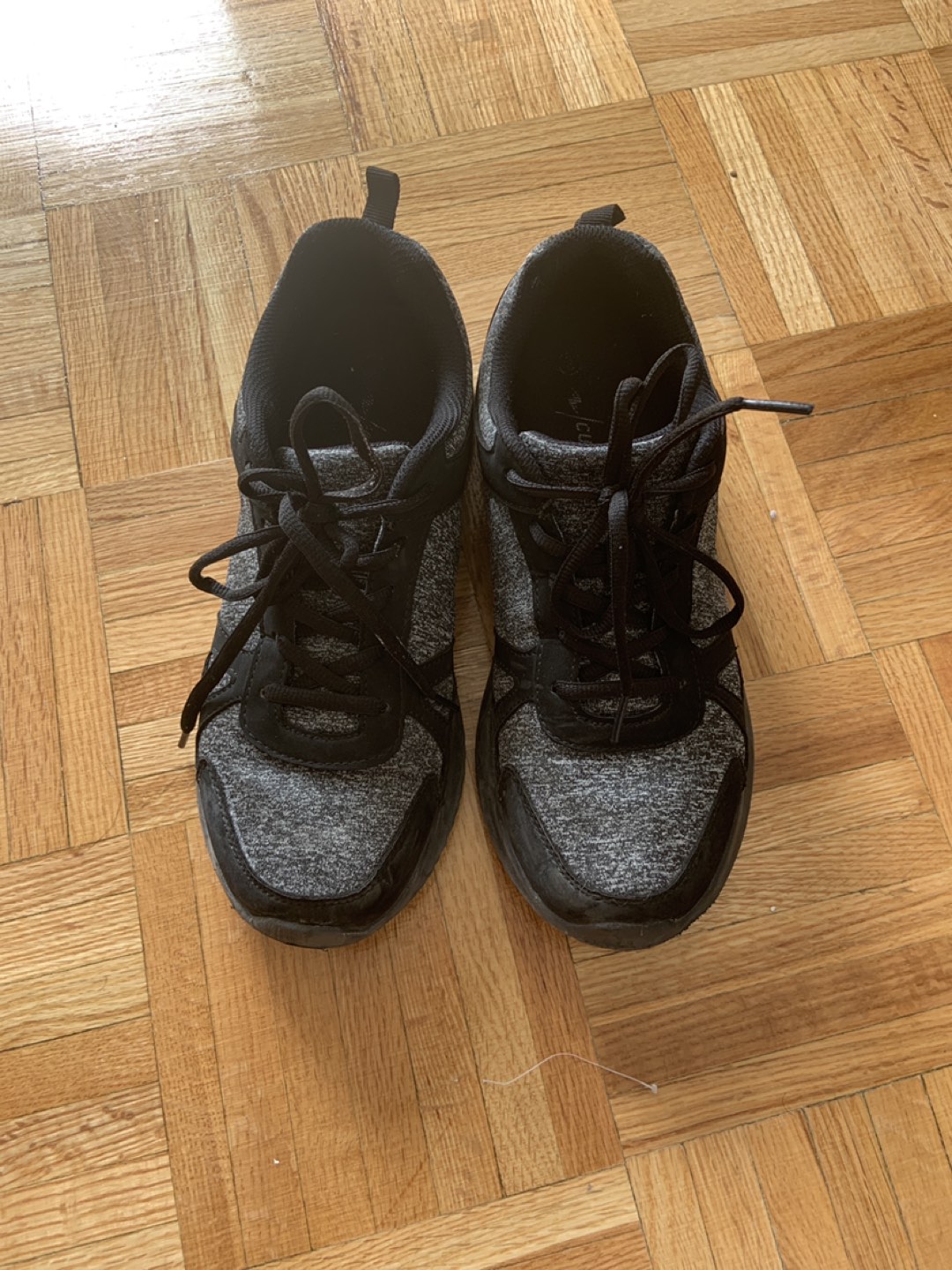 Shoes thumbnail
