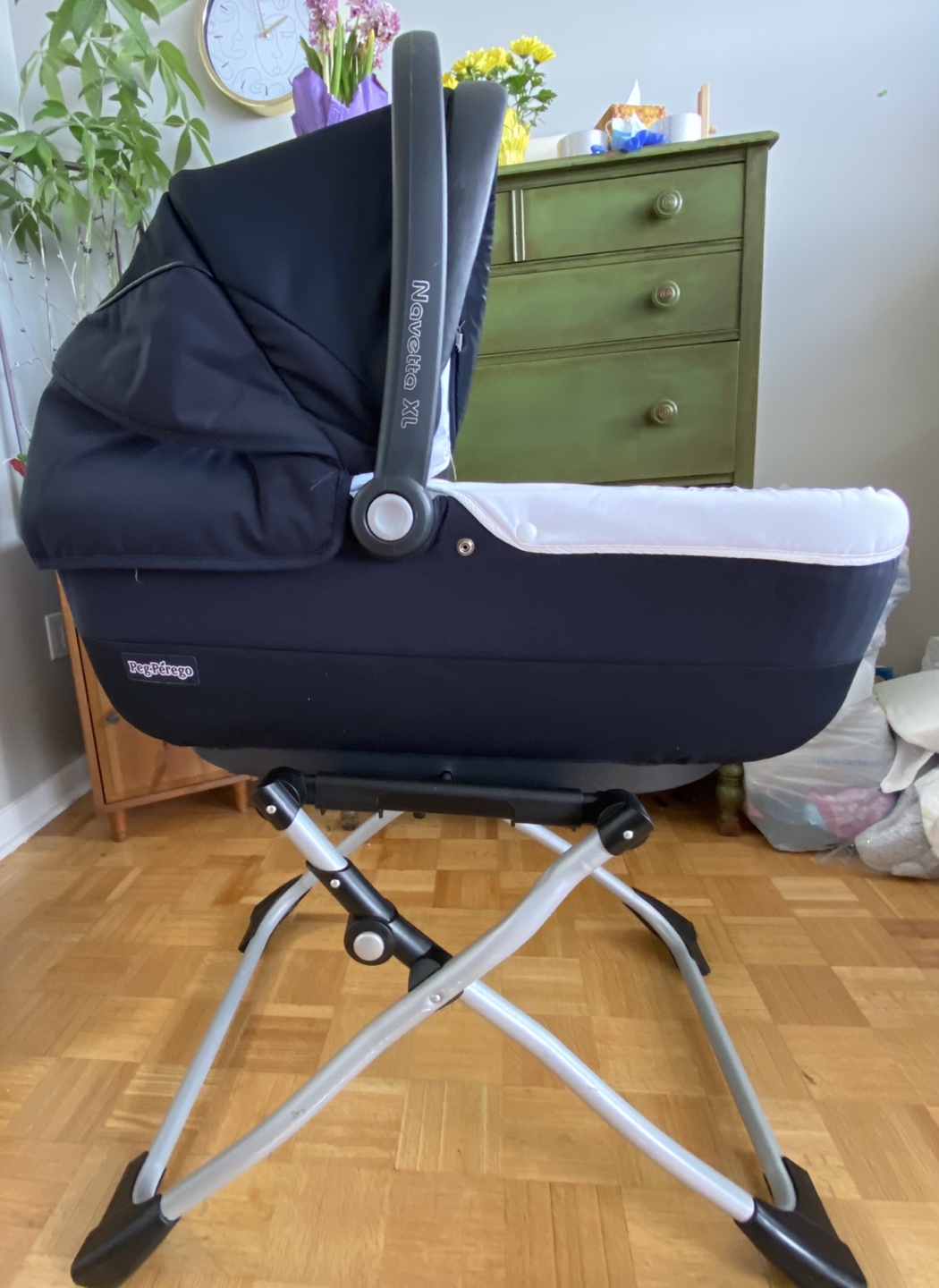 Bassinet (peg perego)with Mattress - photo 2