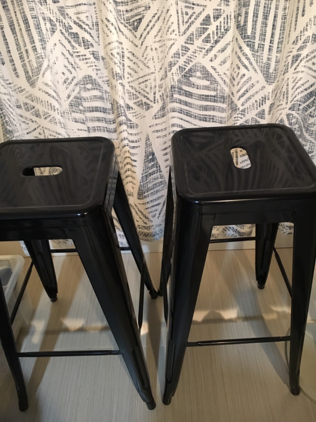 Black metal bar stool, set of 2 - photo 2