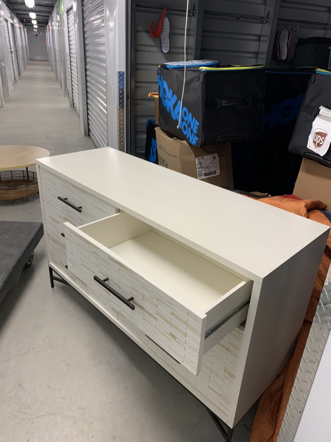 West Elm Wood Tiled 6-Drawer Dresser - photo 4