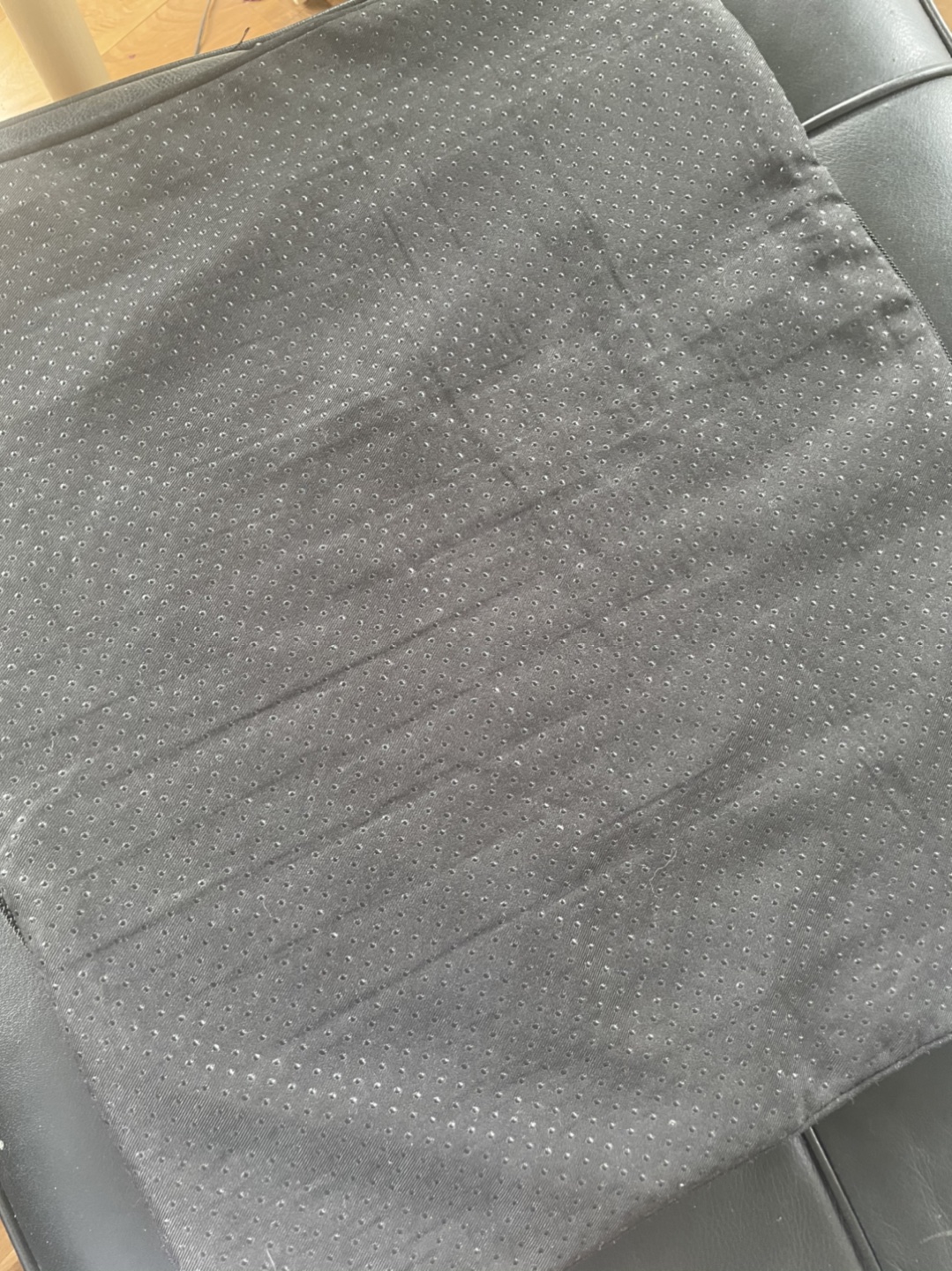 Free Purple seat cushion  - photo 3
