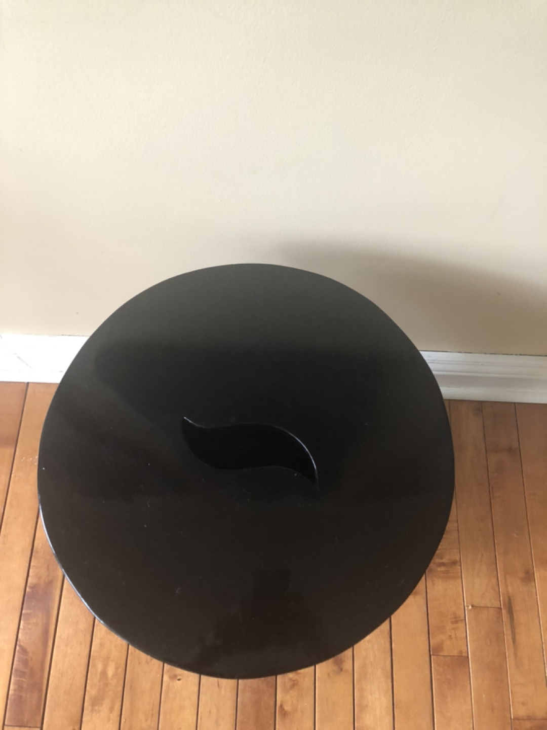 Lacquered wood Stools or side tables-set of two - photo 2