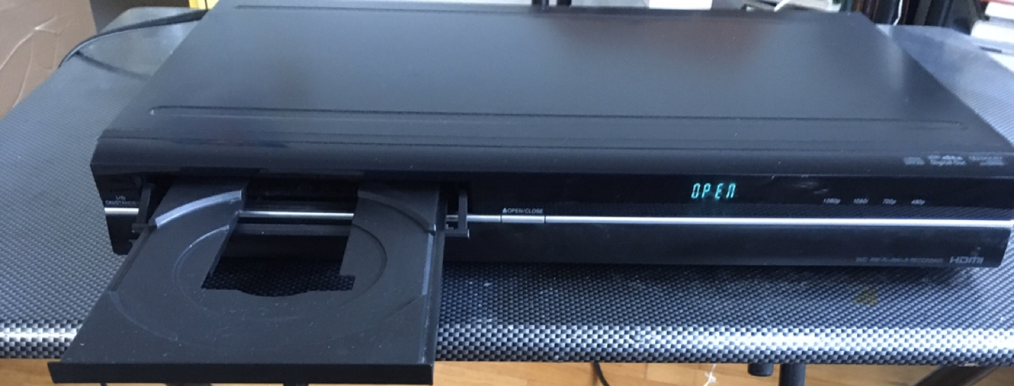 Toshiba DVD DKR40KU - photo 2