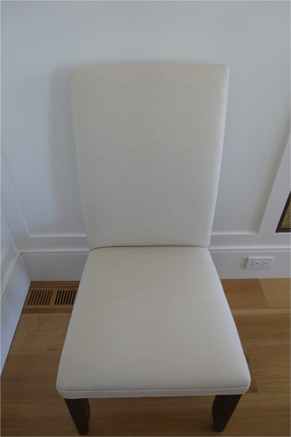 14 Dining Room Chairs
