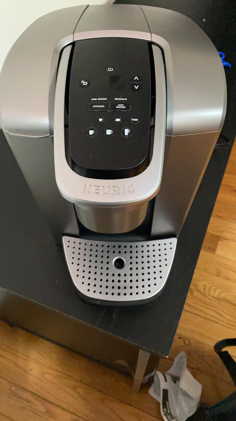 KEURIG COFFEE MAKER  thumbnail