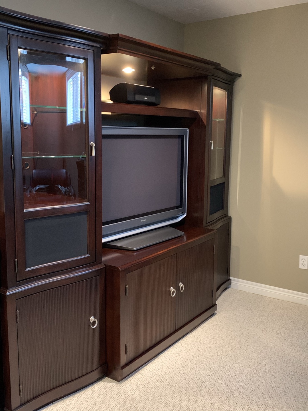 Paliser TV Entertainment Unit, display and storage unit - photo 5