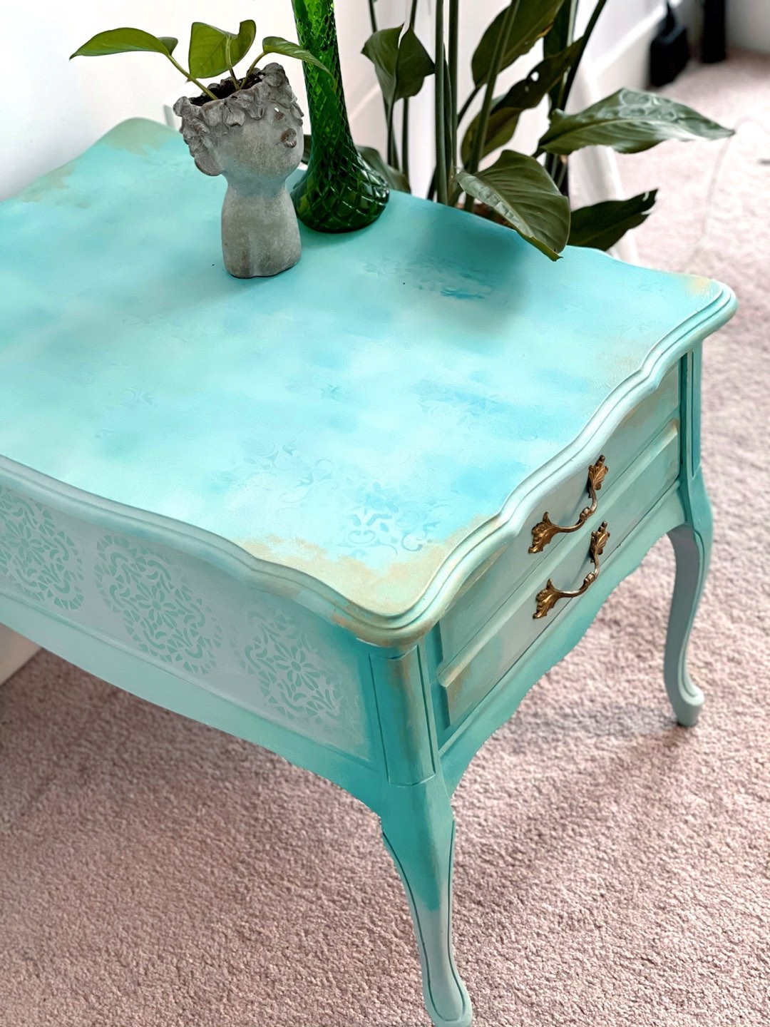 Solid Wood Antique Coffee Table - photo 3