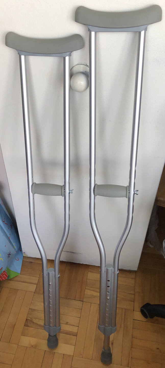 Crutches (almost new)  thumbnail