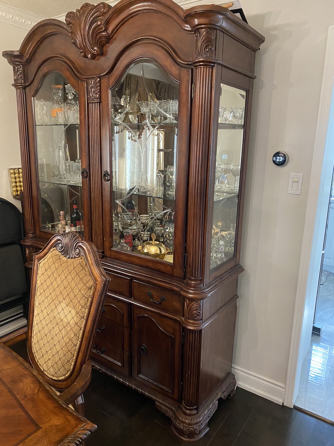 Dining table with Hutch - photo 2