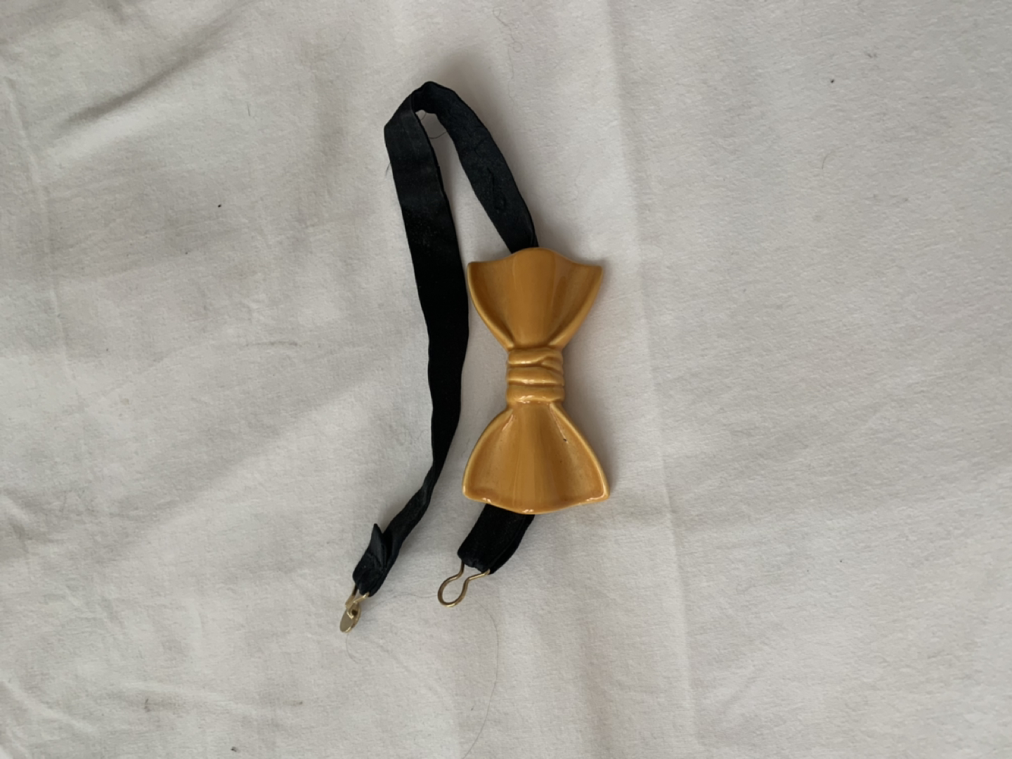 Ceramic Bow tie 