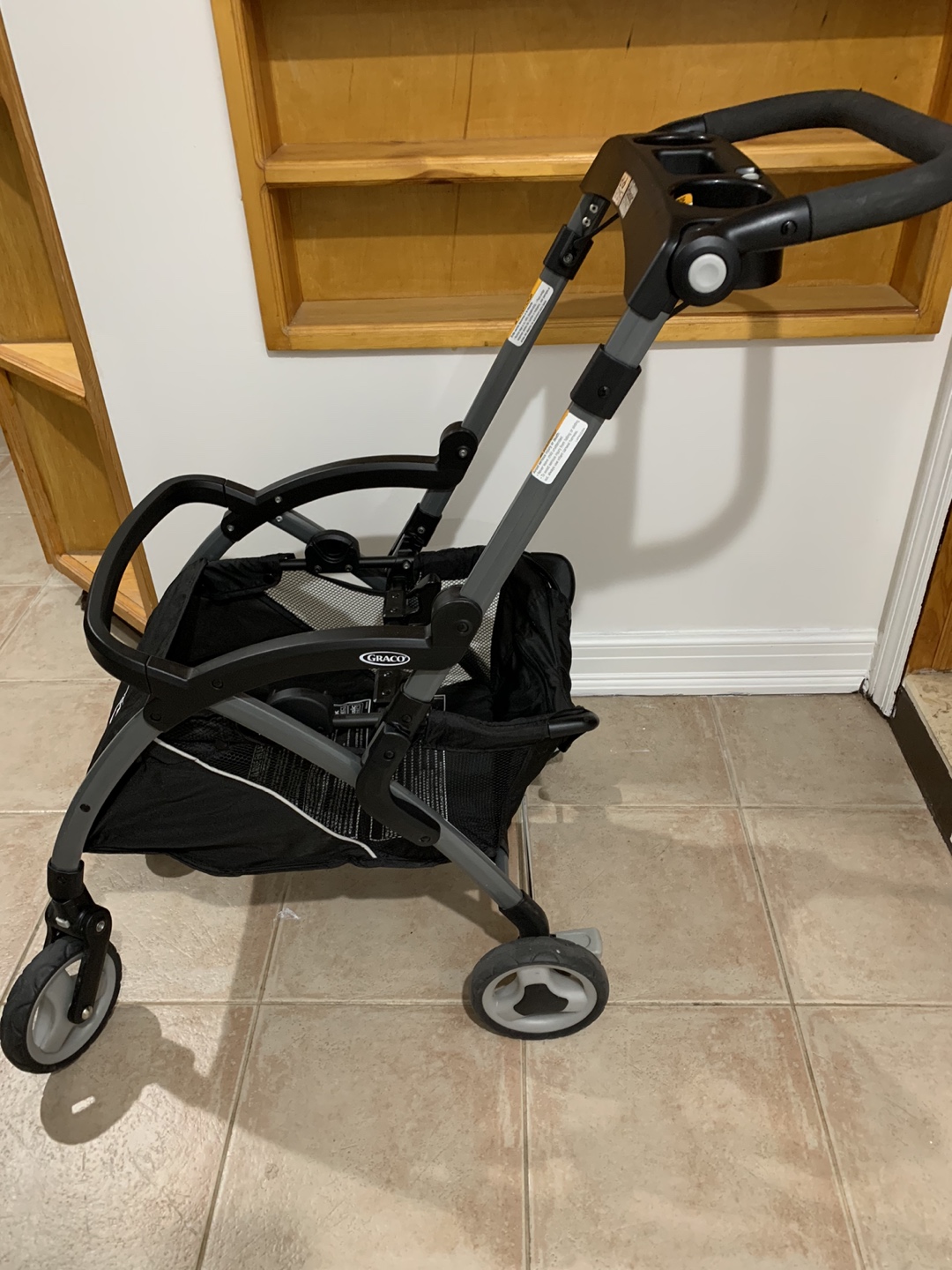Graco stroller and car seat - photo 2