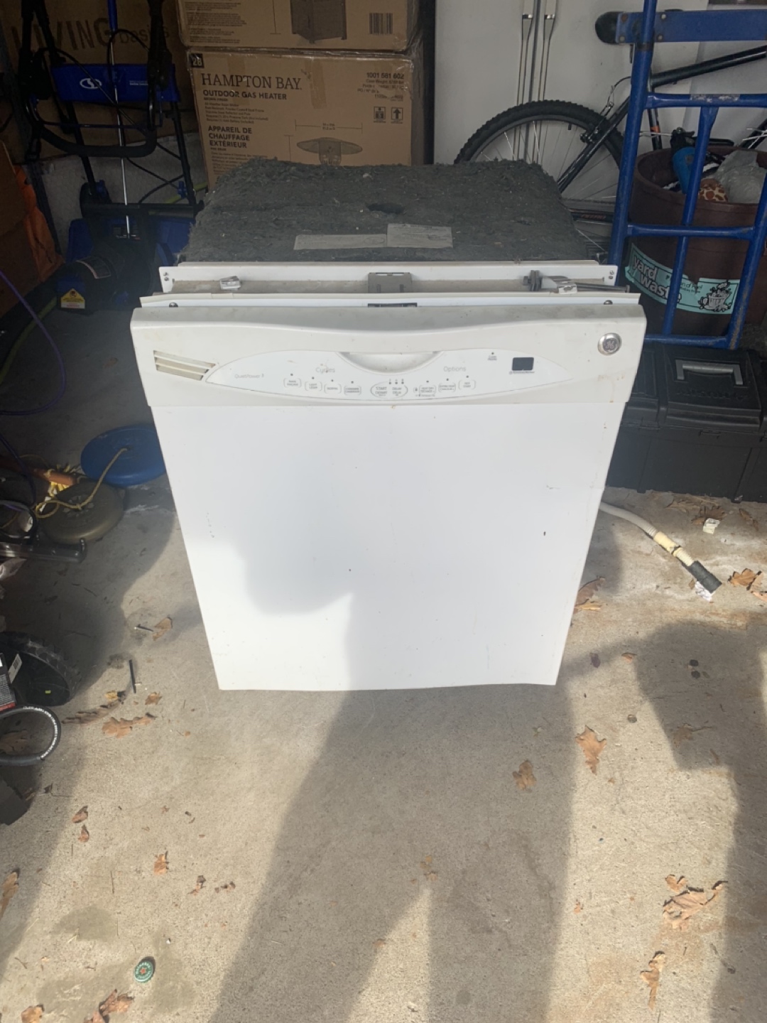 Dishwasher 
