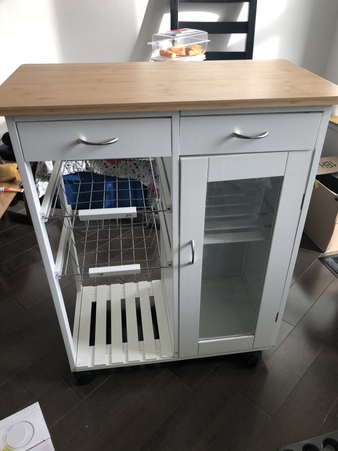 Kitchen Island thumbnail