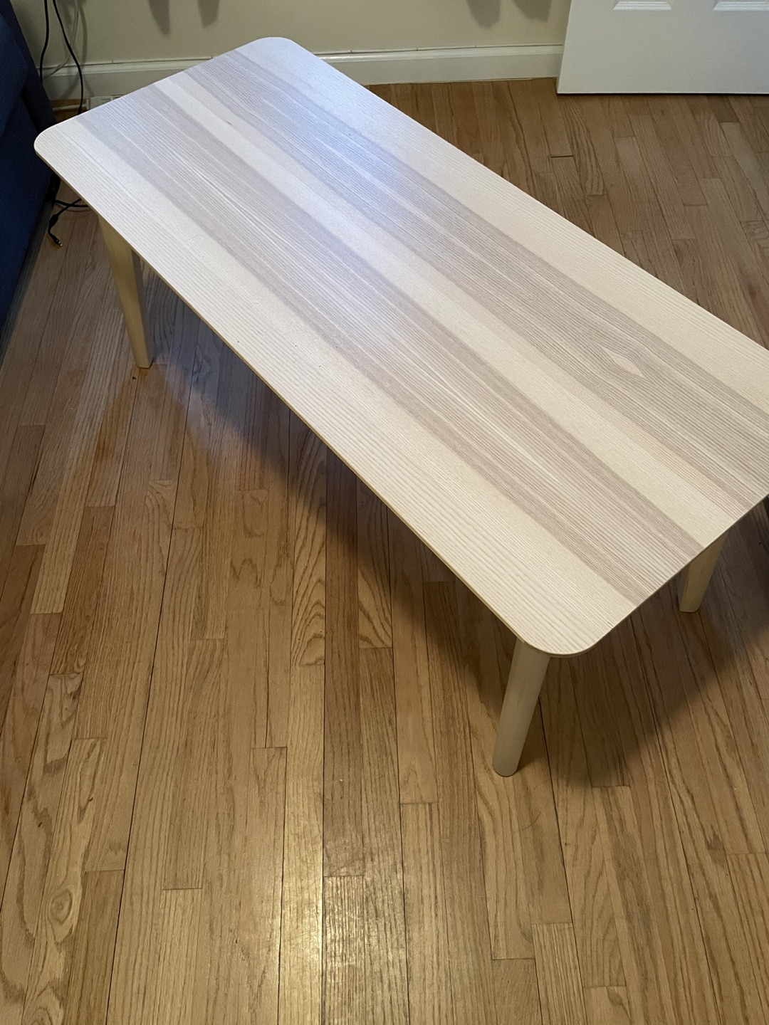 Brand new coffee table  - photo 4