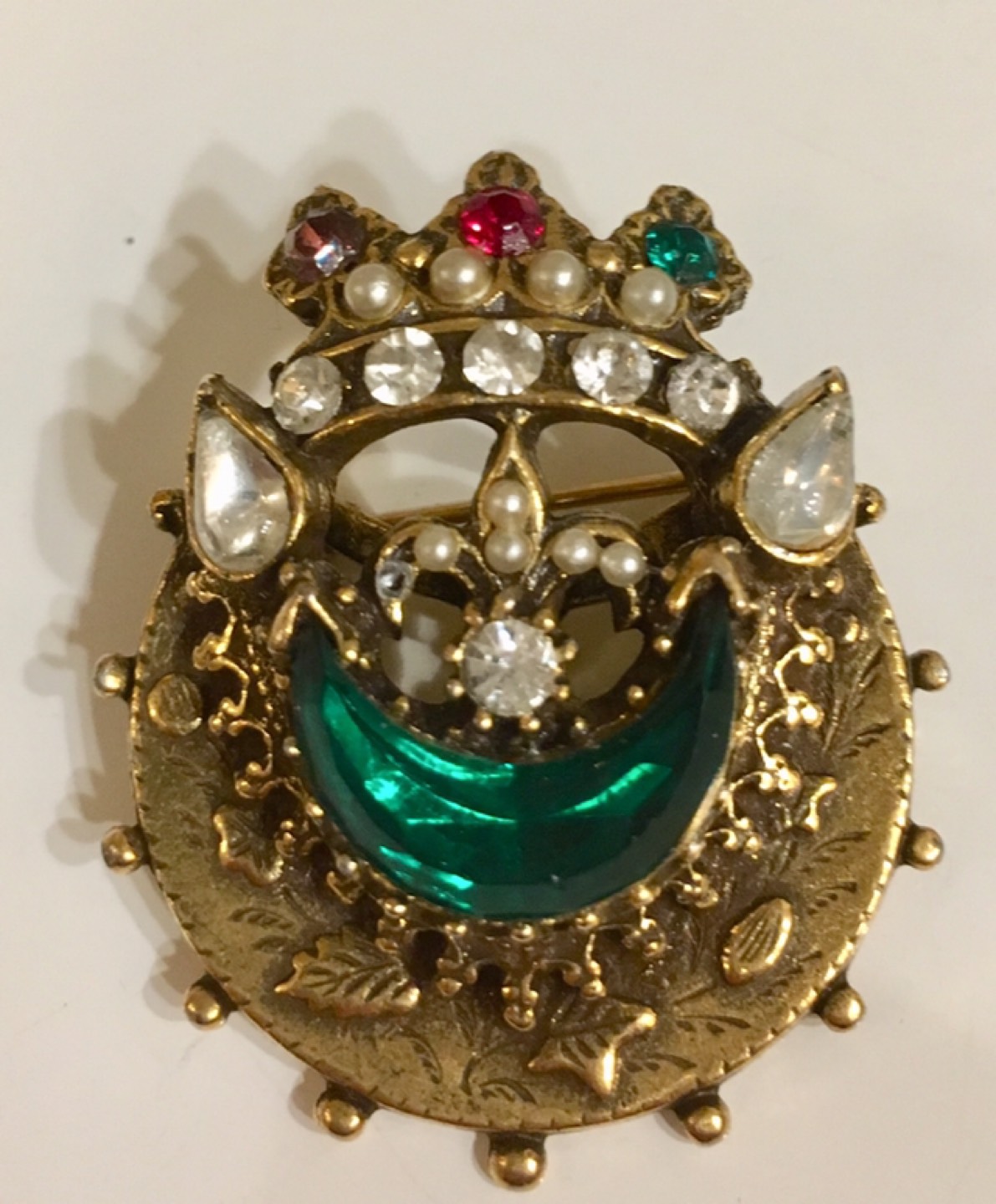 ARTDECO BROOCH 