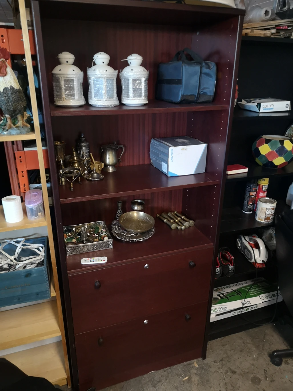 BOOKSHELVES WITH LARGE DRAWERS