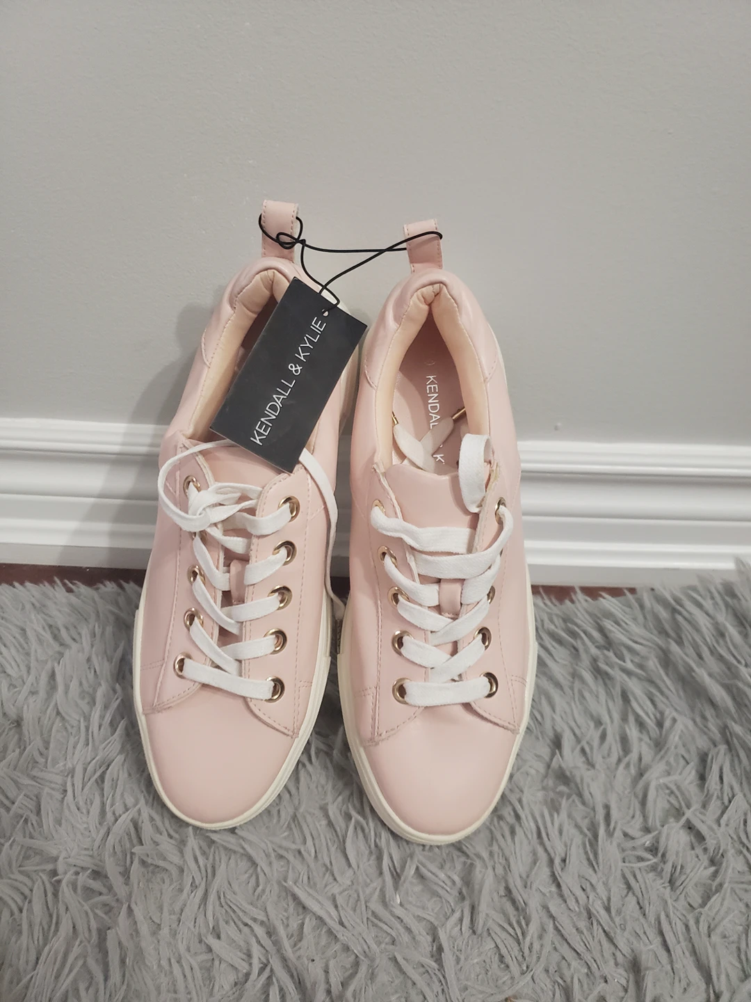 Brand New Womens shoes Name Brand thumbnail