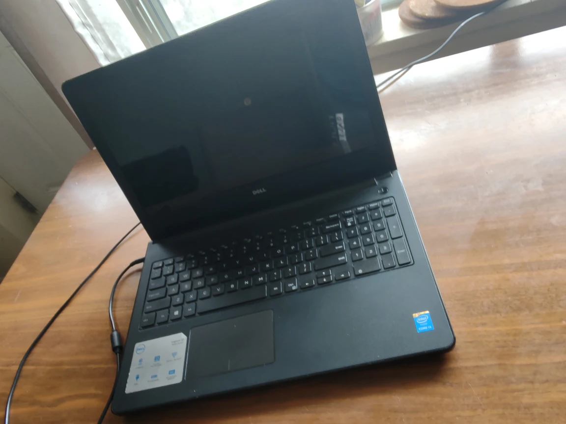Dell Inspiron 3558