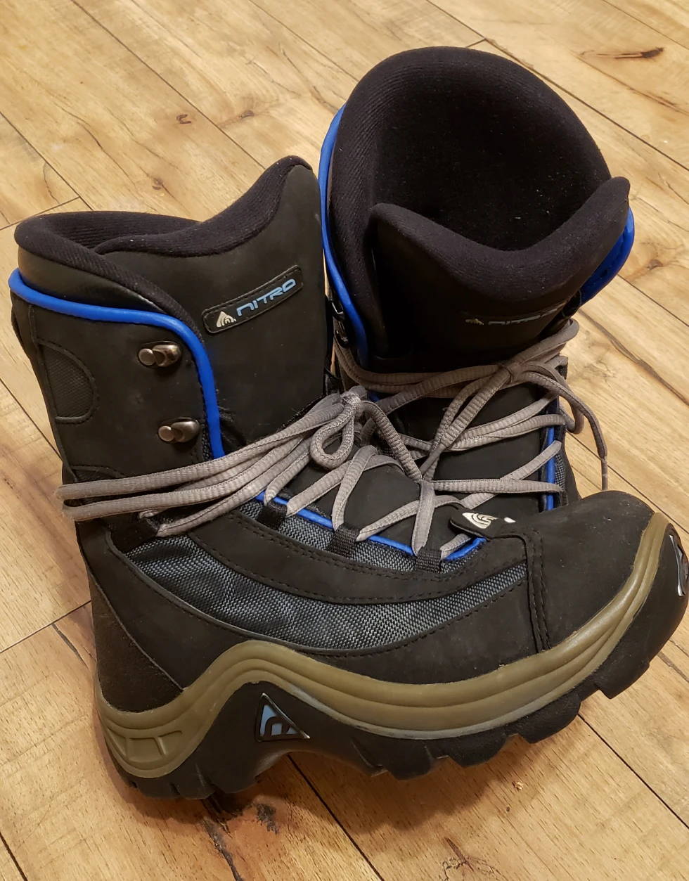 nitro snowboard boots