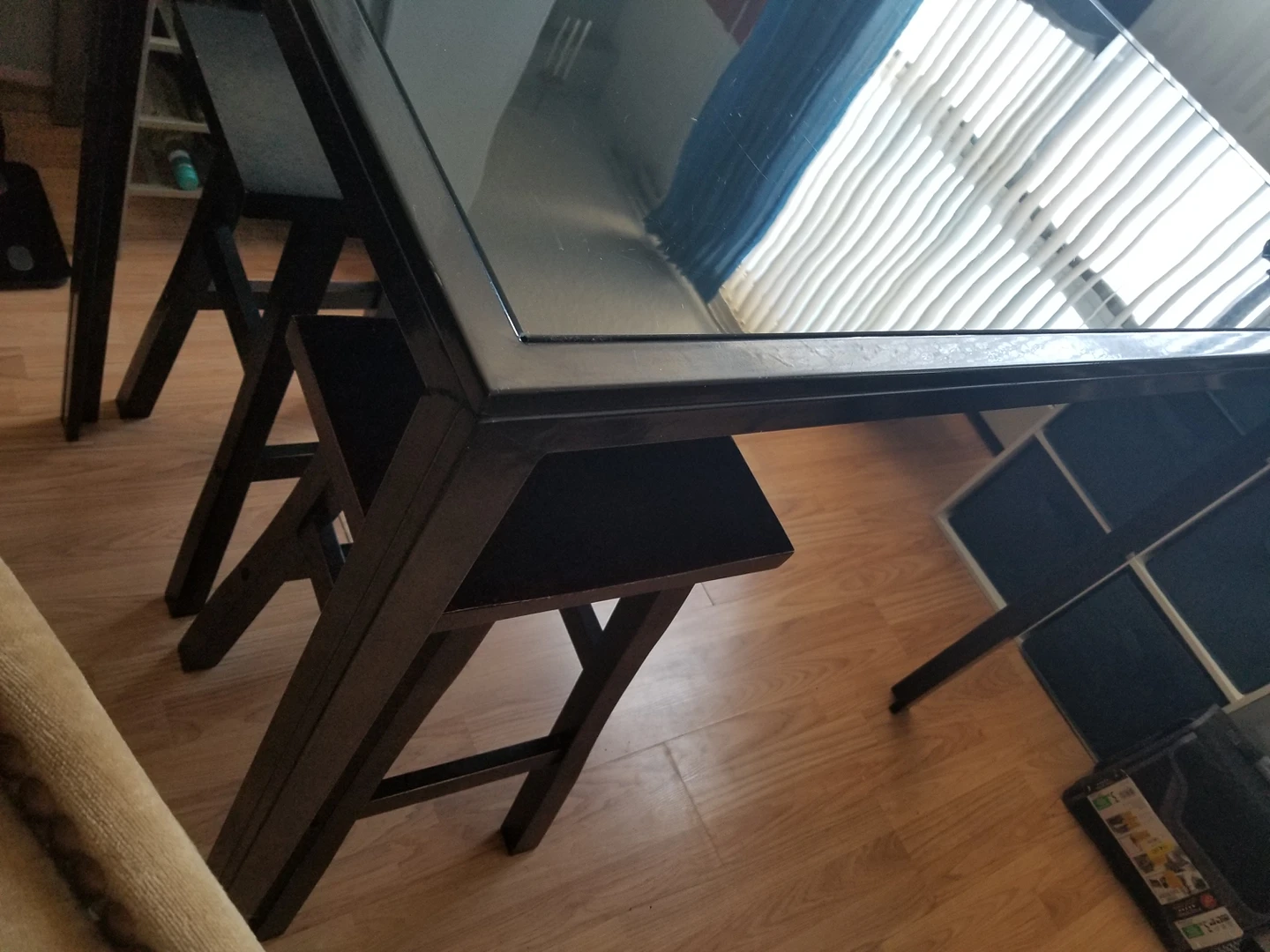 Bar height patio table with 4 shinto bar stools