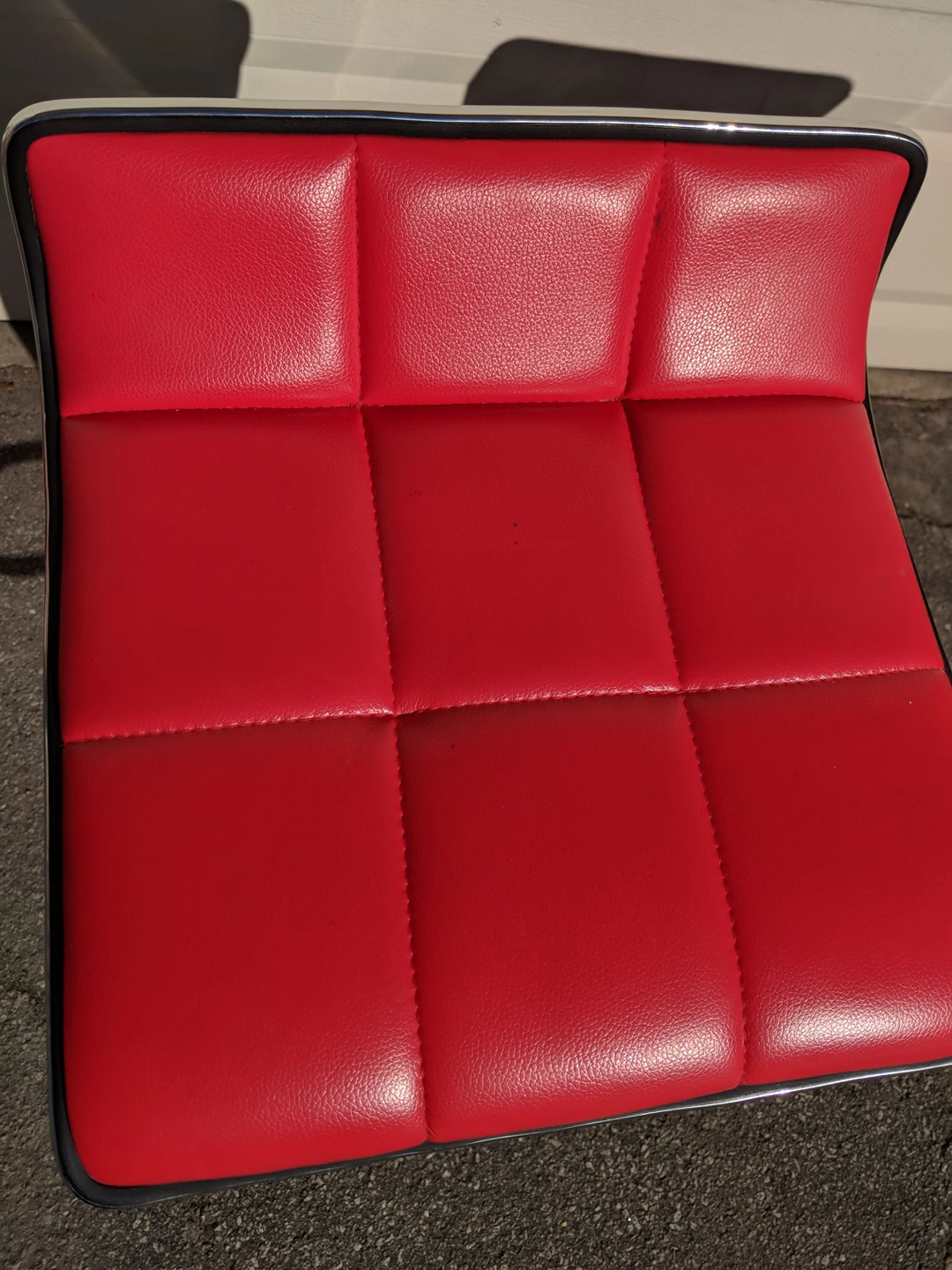 Pair of faux leather red bar stools - photo 4