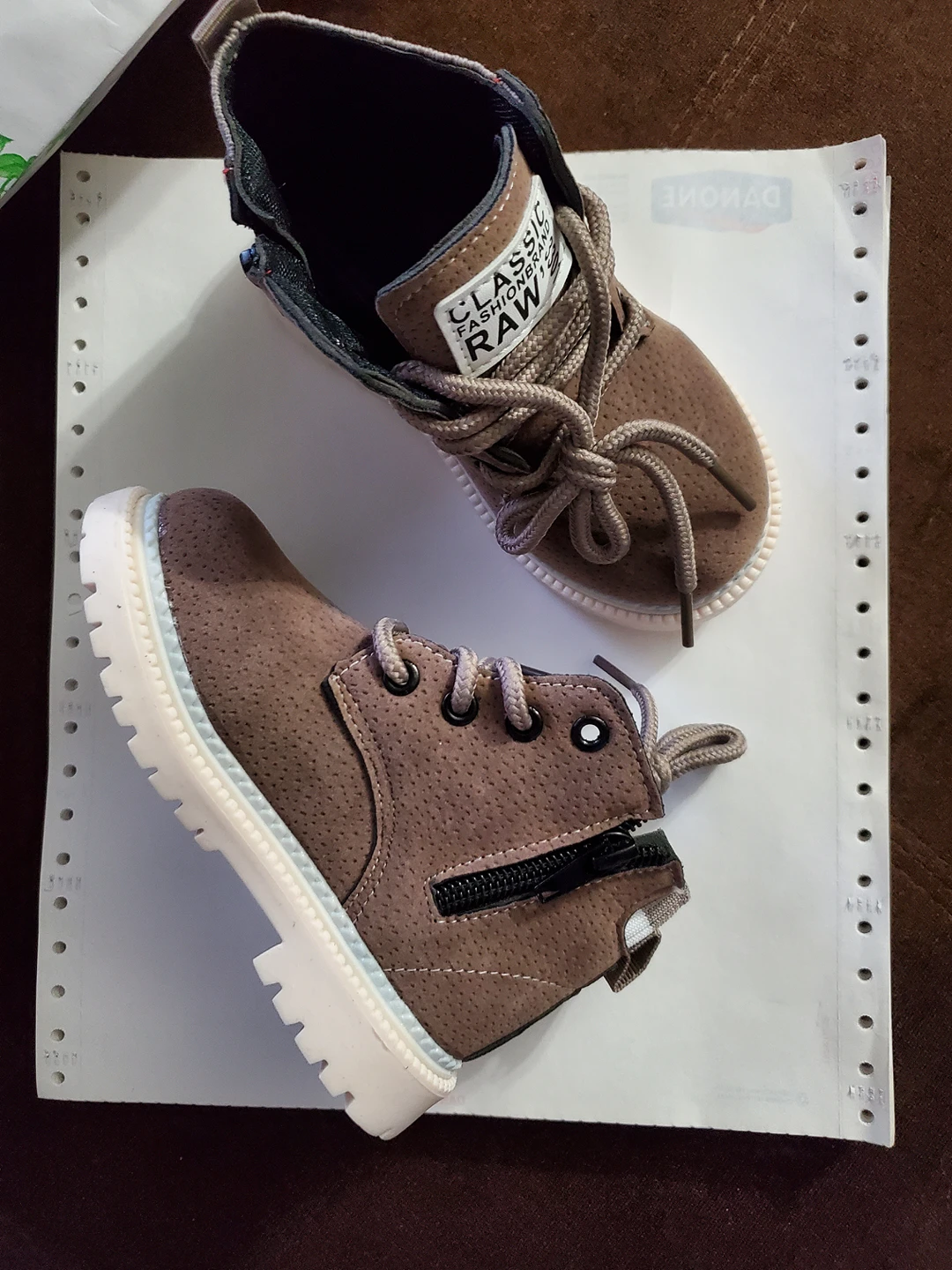 Brand new boy shoes 8.5 size - photo 2