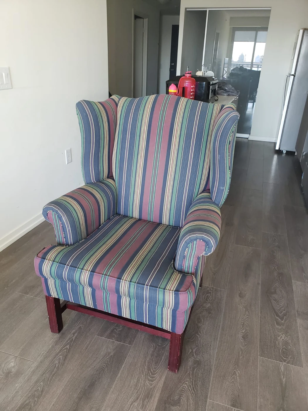 Wing arm Chair - photo 2